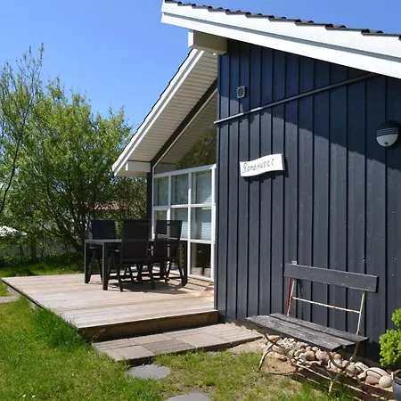 Fides - 600m From The Sea By Interhome Lakolk