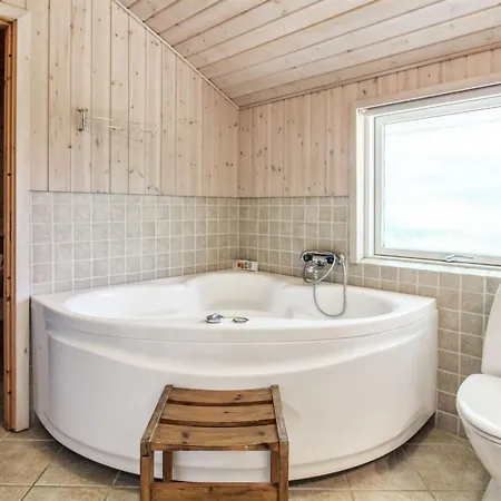 Fides - 600m From The Sea By Interhome Feriehus *